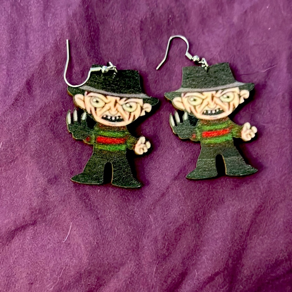 ARRIVING SOON...NWT “CHIBI” FREDDY KRUEGER WOOD EARRINGS WSTERLING SILVER POSTS